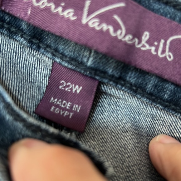 22w Gloria Vanderbilt Amanda blue jeans - Picture 3 of 7